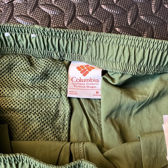 Columbia pants - Picture 2 of 6